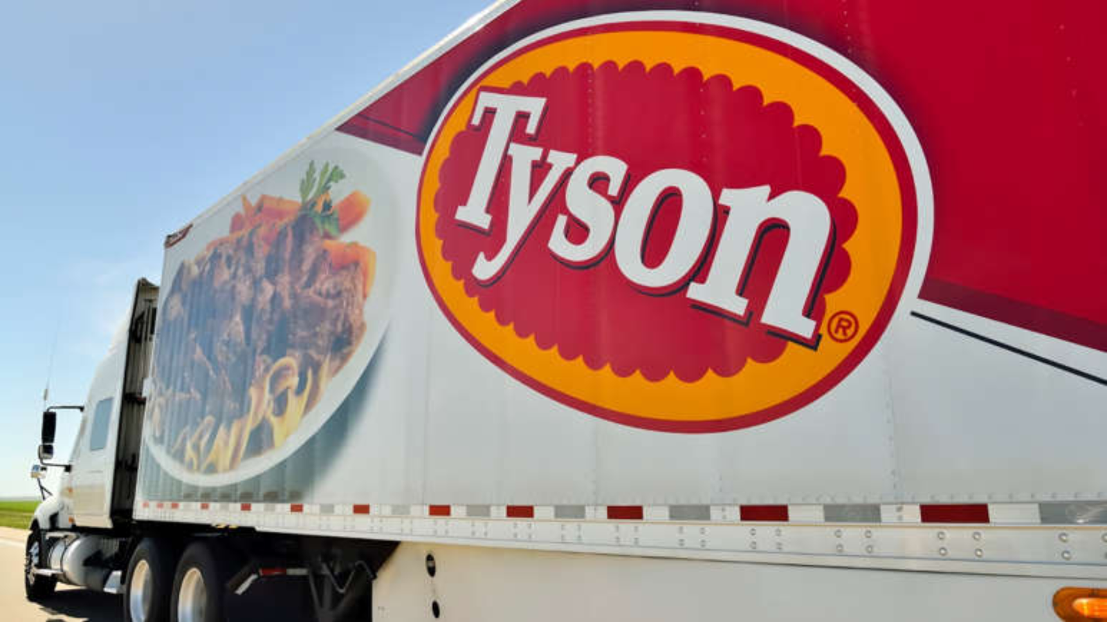 Tyson Permanently Closes 2 Plants And Drops 4,900 Workers As US Cattle Craters To 75 Year Low